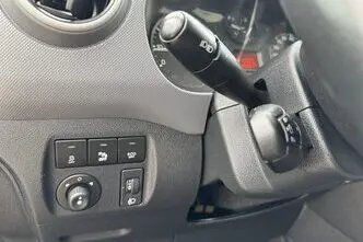 Peugeot Partner, 1.6, 73 kW, diesel, manual, front-wheel drive