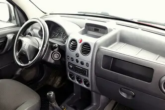 Citroën Berlingo, 1.4, 74 kW, bensiin, manuaal, esivedu