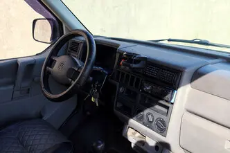 Volkswagen Transporter, 2.5, 101 kW, diisel, manuaal, esivedu
