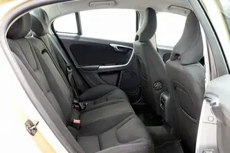 Volvo S60, 1.6, 132 kW, bensiin, automaat, esivedu