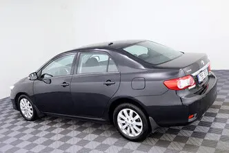 Toyota Corolla, 1.6, 131 kW, bensiin, automaat, esivedu