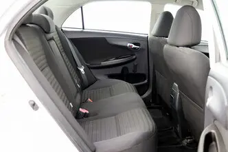 Toyota Corolla, 1.6, 131 kW, bensiin, manuaal, esivedu