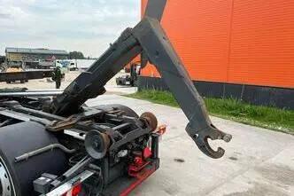 Mercedes-Benz Arocs 3242 8x4, 310 kW, diisel, automaat