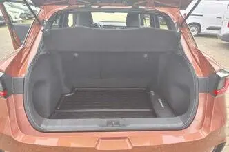 Lexus LBX, 1.5, 100 kW, hübriid, automaat, esivedu