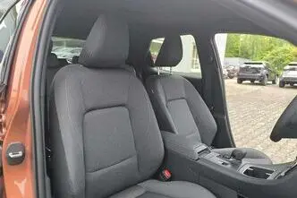 Lexus LBX, 1.5, 100 kW, hübriid, automaat, esivedu