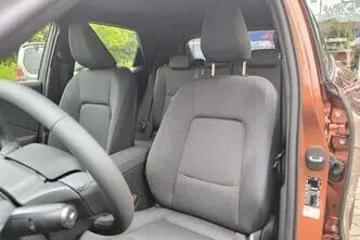 Lexus LBX, 1.5, 100 kW, hübriid, automaat, esivedu