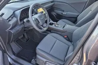 Lexus LBX, 1.5, 100 kW, hübriid, automaat