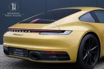 Porsche 911, 3.0, 331 kW, bensiin, automaat, tagavedu