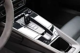 Porsche 911, 3.0, 331 kW, bensiin, automaat, tagavedu