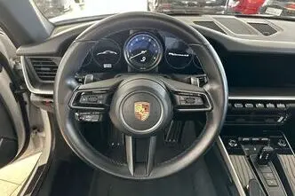 Porsche 911, 3.0, 331 kW, bensiin, automaat, nelikvedu