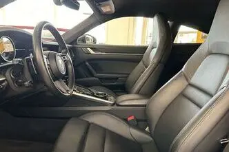 Porsche 911, 3.0, 331 kW, bensiin, automaat, nelikvedu