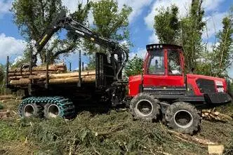 Komatsu 875