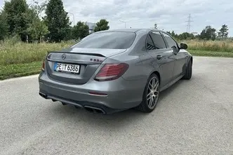 Mercedes-Benz AMG E 63 S, 4.0, 450 kW, бензин, автомат, полный привод
