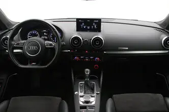 Audi A3, 1.4, 110 kW, подключаемый гибрид, автомат, передний привод