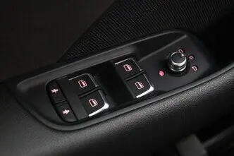 Audi A3, 1.4, 110 kW, подключаемый гибрид, автомат, передний привод