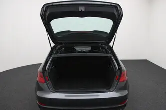 Audi A3, 1.4, 110 kW, подключаемый гибрид, автомат, передний привод