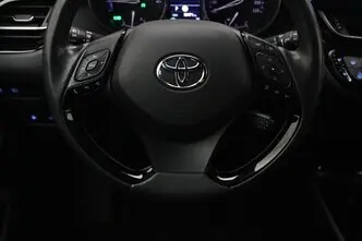 Toyota C-HR, 1.8, 90 kW, hybrid, automatic, front-wheel drive
