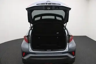 Toyota C-HR, 1.8, 90 kW, hybrid, automatic, front-wheel drive