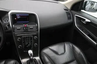 Volvo XC60, 2.4, 158 kW, diesel, automatic, four-wheel drive