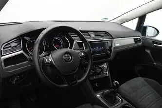 Volkswagen Touran, 1.2, 81 kW, petrol, manual, front-wheel drive