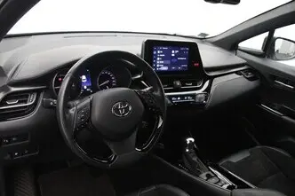 Toyota C-HR, 1.8, 90 kW, hybrid, automatic, front-wheel drive