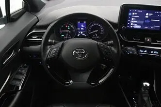 Toyota C-HR, 1.8, 90 kW, hybrid, automatic, front-wheel drive