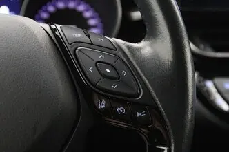 Toyota C-HR, 1.8, 90 kW, hybrid, automatic, front-wheel drive