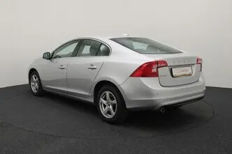 Volvo S60, 2.0, 110 kW, diesel, manual, front-wheel drive