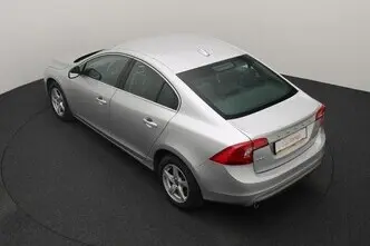 Volvo S60, 2.0, 110 kW, diesel, manual, front-wheel drive