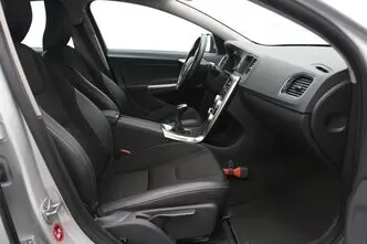 Volvo S60, 2.0, 110 kW, diesel, manual, front-wheel drive