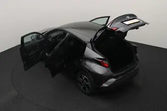 Toyota C-HR, 1.8, 90 kW, hybrid, automatic, front-wheel drive