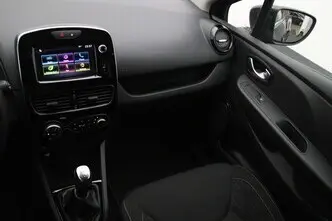 Renault Clio, 0.9, 66 kW, petrol, manual, front-wheel drive