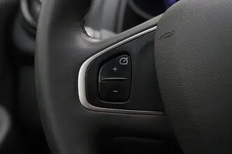 Renault Clio, 0.9, 66 kW, petrol, manual, front-wheel drive