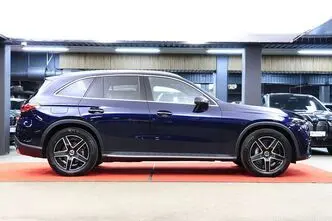 Mercedes-Benz GLC 300, 2.0, 190 kW, hybrid, automatic, four-wheel drive
