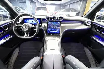 Mercedes-Benz GLC 300, 2.0, 190 kW, hybrid, automatic, four-wheel drive