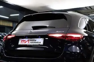 Mercedes-Benz GLC 300, 2.0, 190 kW, hybrid, automatic, four-wheel drive