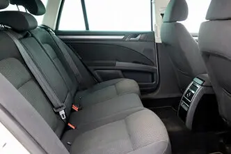 Škoda Superb, 1.4, 125 kW, бензин, механическая, передний привод