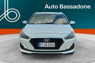 Hyundai i30, 1.4, 103 kW, bensiin, automaat, esivedu