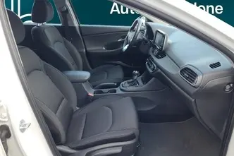 Hyundai i30, 1.4, 103 kW, bensiin, automaat, esivedu