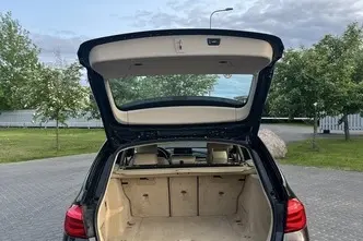 BMW 320, 2.0, 120 kW, diisel, automaat, tagavedu