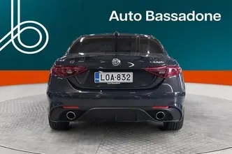 Alfa Romeo Giulia, 2.0, 206 kW, petrol, automatic, four-wheel drive