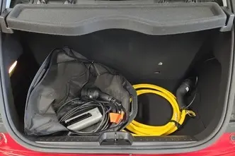 Fiat 500e, 87 kW, electric, automatic, front-wheel drive