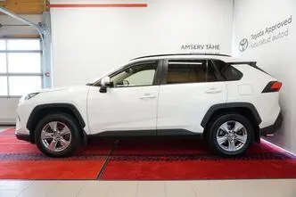 Toyota RAV4, 2.5, 131 kW, hybrid, automatic, front-wheel drive