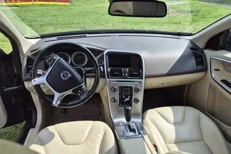 Volvo XC60, 2.4, 158 kW, diesel, automatic, four-wheel drive
