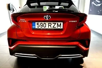 Toyota C-HR, 2.0, 112 kW, hybrid, automatic, front-wheel drive