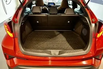 Toyota C-HR, 2.0, 112 kW, hybrid, automatic, front-wheel drive