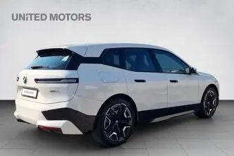 BMW iX, 240 kW, электричество, автомат, полный привод