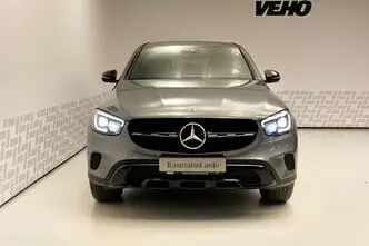 Mercedes-Benz GLC 300, 2.0, 143 kW, plug-in hybrid, automatic, four-wheel drive
