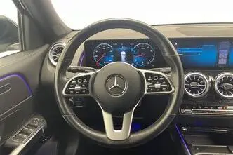Mercedes-Benz GLB 180, 1.3, 100 kW, бензин, автомат, передний привод