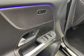 Mercedes-Benz GLB 180, 1.3, 100 kW, бензин, автомат, передний привод